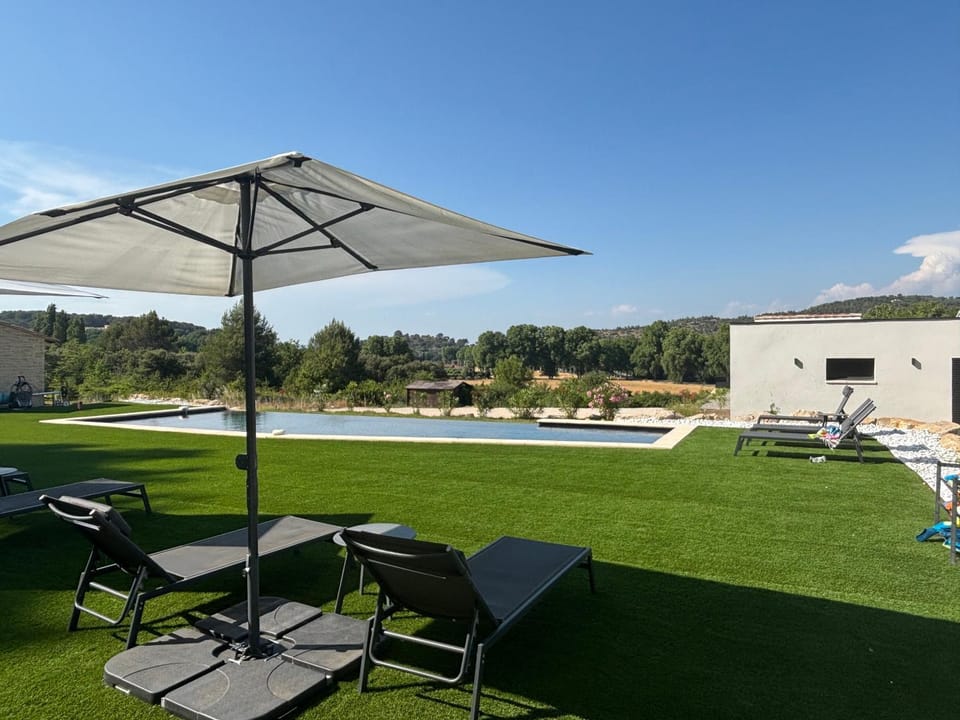 Villa Noyau & Pépin Villa in Rognes