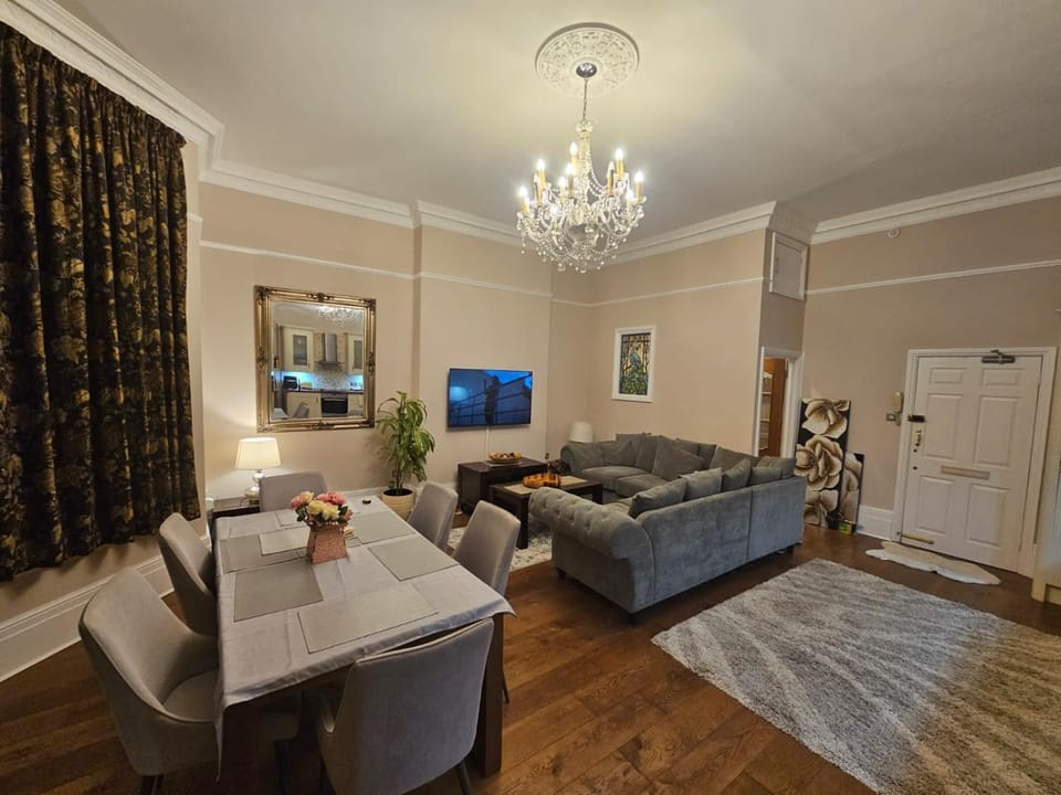 Hove Mansions Apartment Apartment in Hove