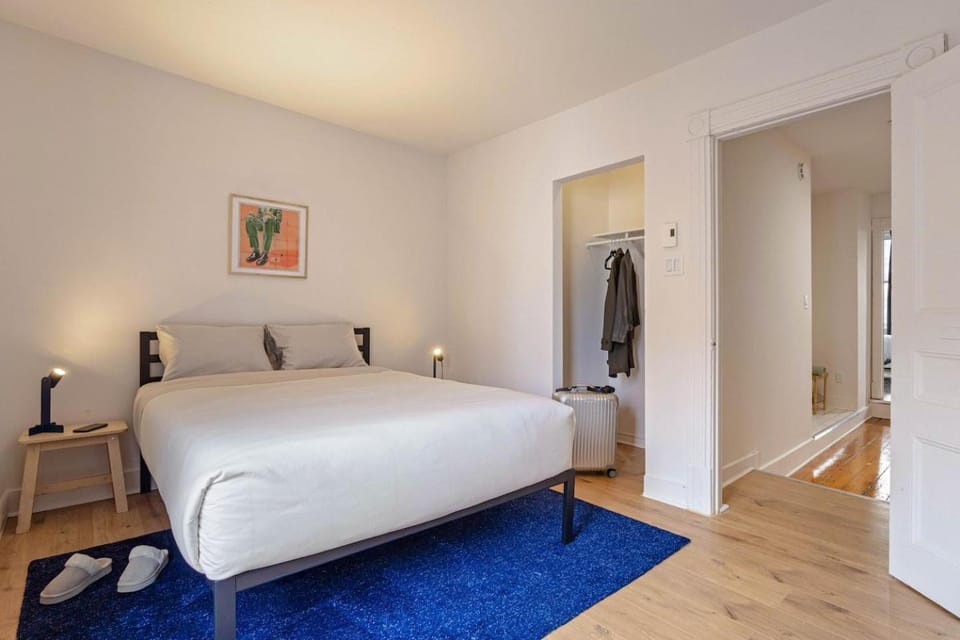 The Slant - Trendy Spot in the Heart of Montreal Apartment in Montreal
