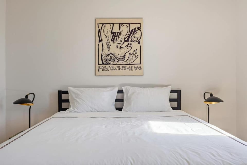 The Slant - Trendy Spot in the Heart of Montreal Apartment in Montreal