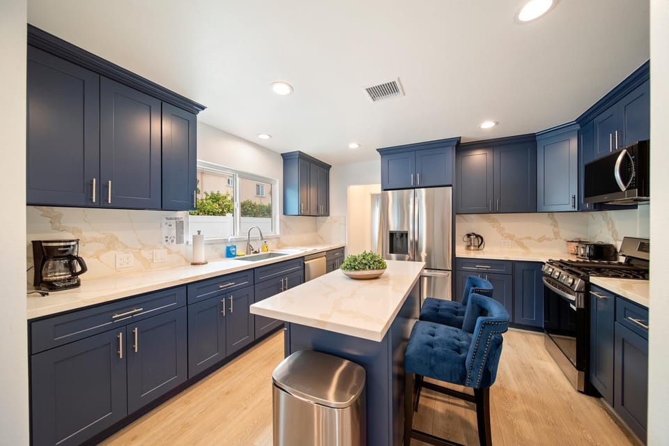 Hidden South Bay Gem near Manhattan and Redondo Beach House in Redondo Beach