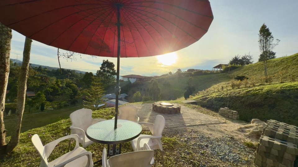 3BR Esmeralda Country Home Santa Elena House in Antioquia