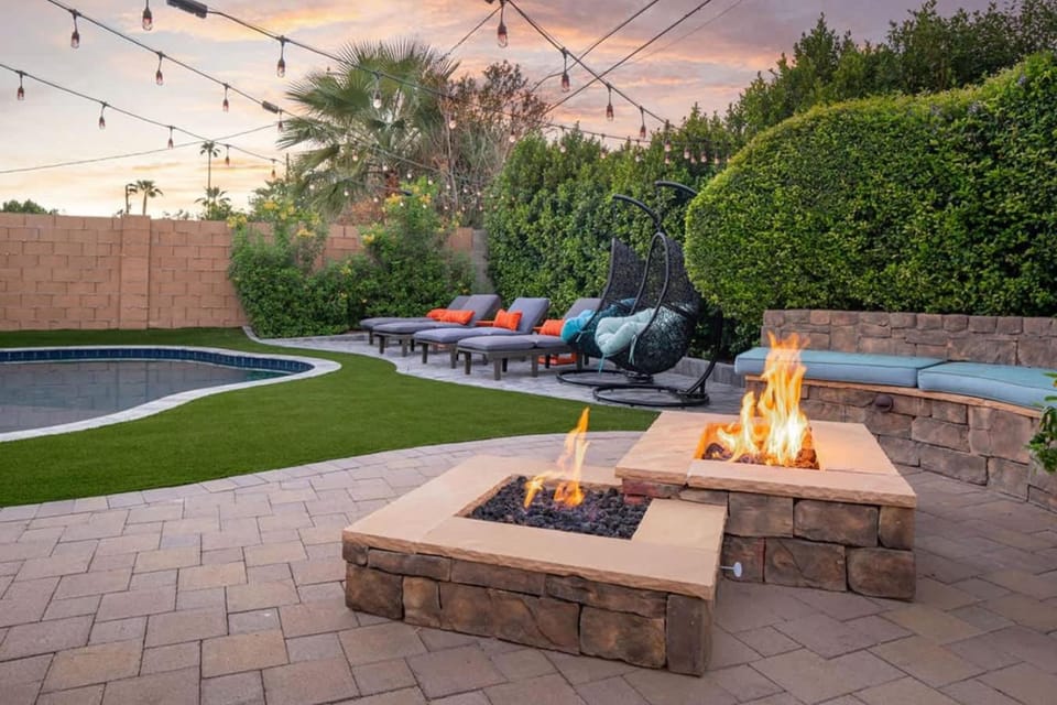 Old Town Farm-to-Table Home - Gourmet Adventure with Pool House in Scottsdale