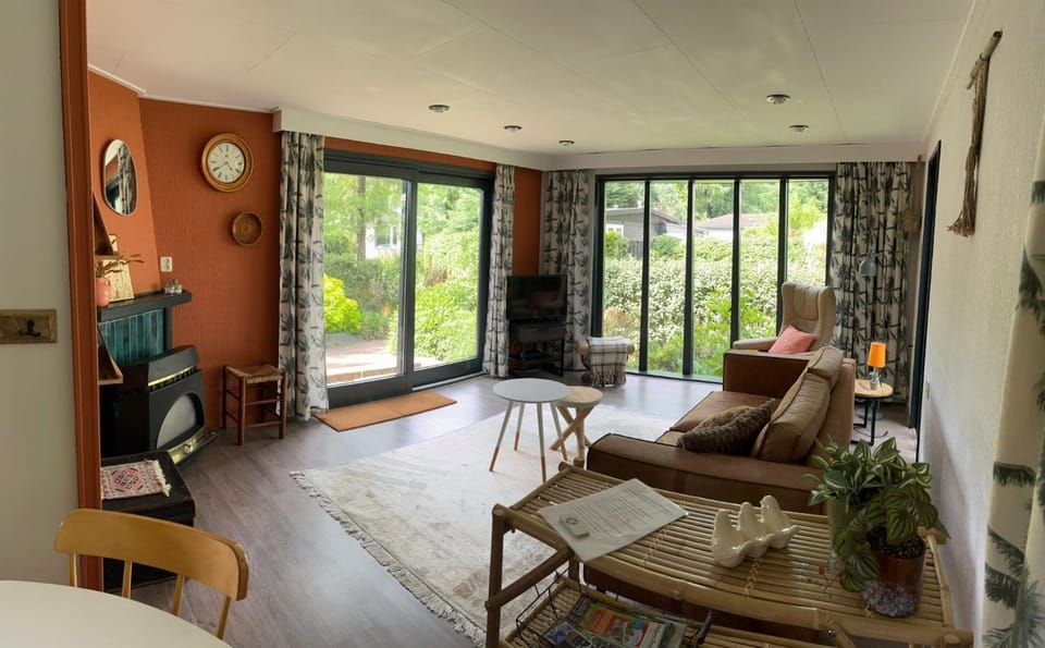 Relax Chalet Veluwe Chalet in Putten