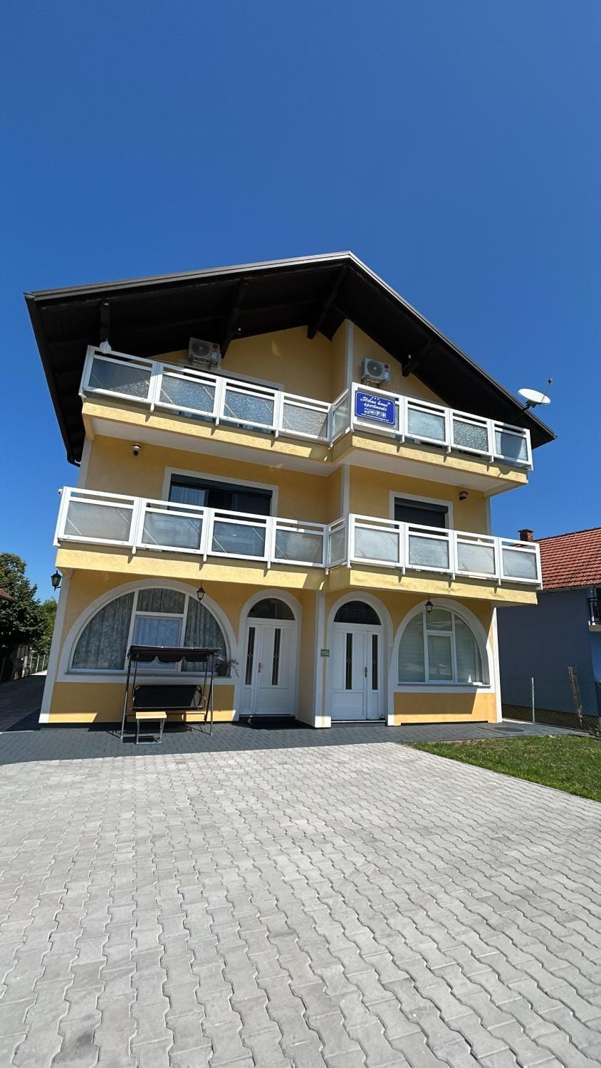 Urban home apartments Apartment in Lika-Senj County