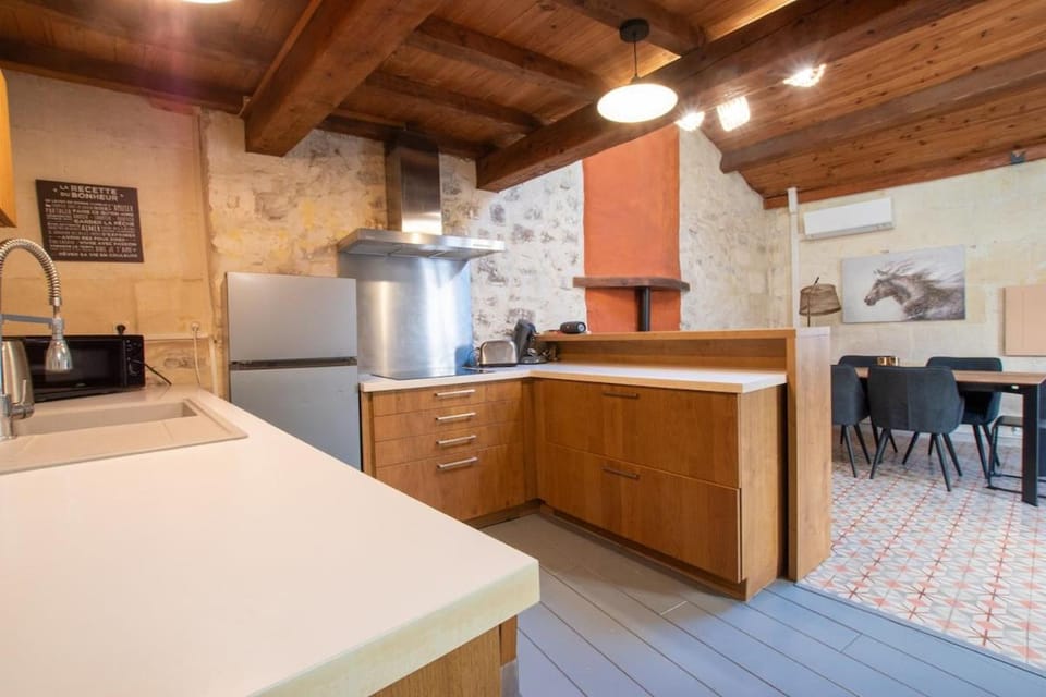 Marmandin - Clim - Proche Arènes House in Arles