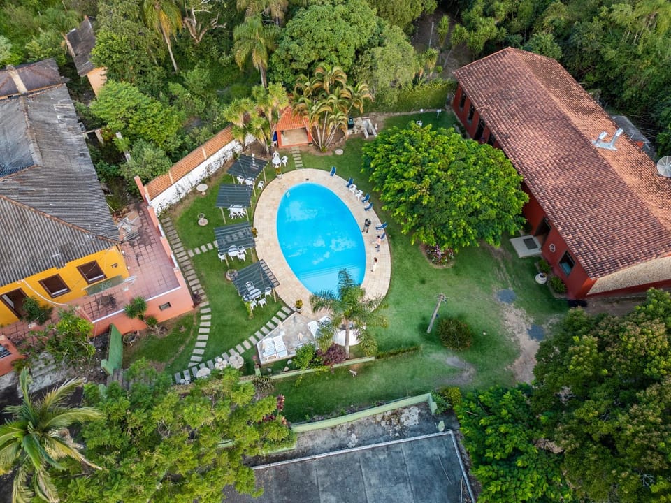 Property building, Day, Natural landscape, Bird's eye view, Garden, Garden view, Pool view, Swimming pool, sunbed