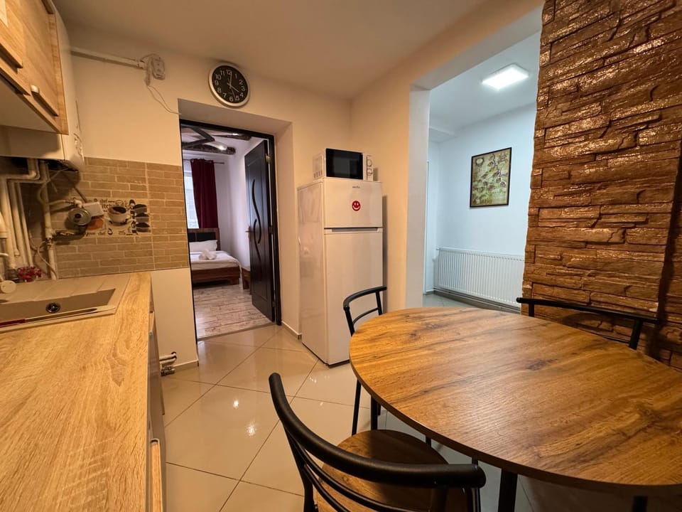 Kitchen or kitchenette, kitchen