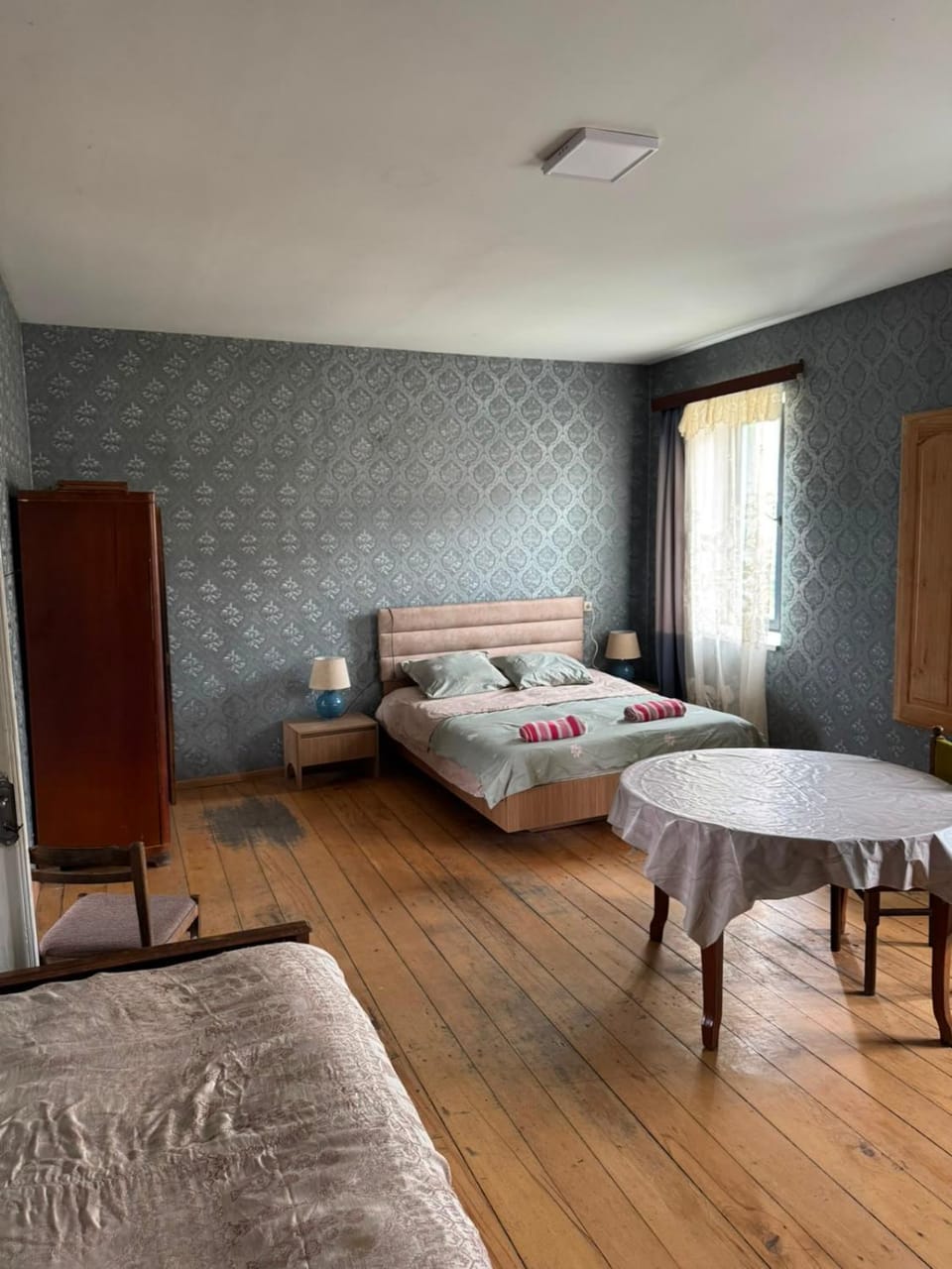 Bed, Photo of the whole room, Bedroom, wardrobe