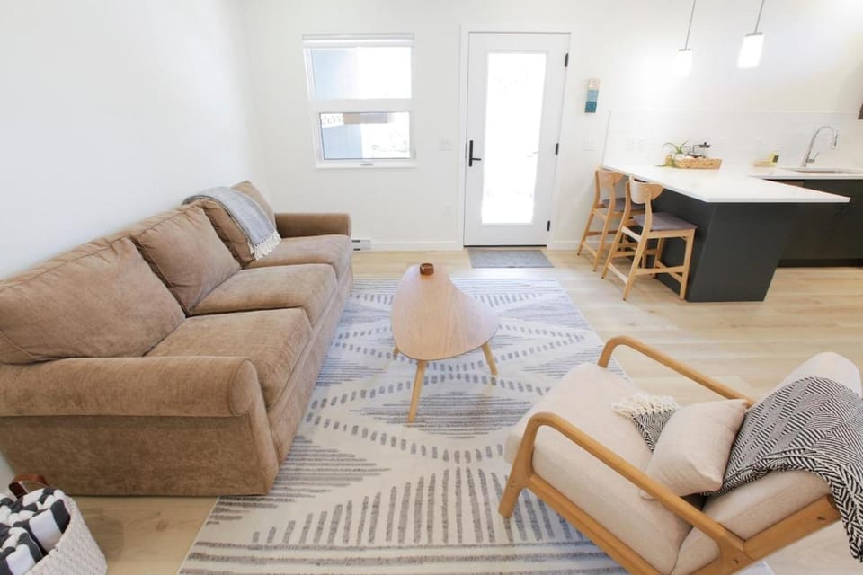 Kitchen or kitchenette, Living room, Dining area