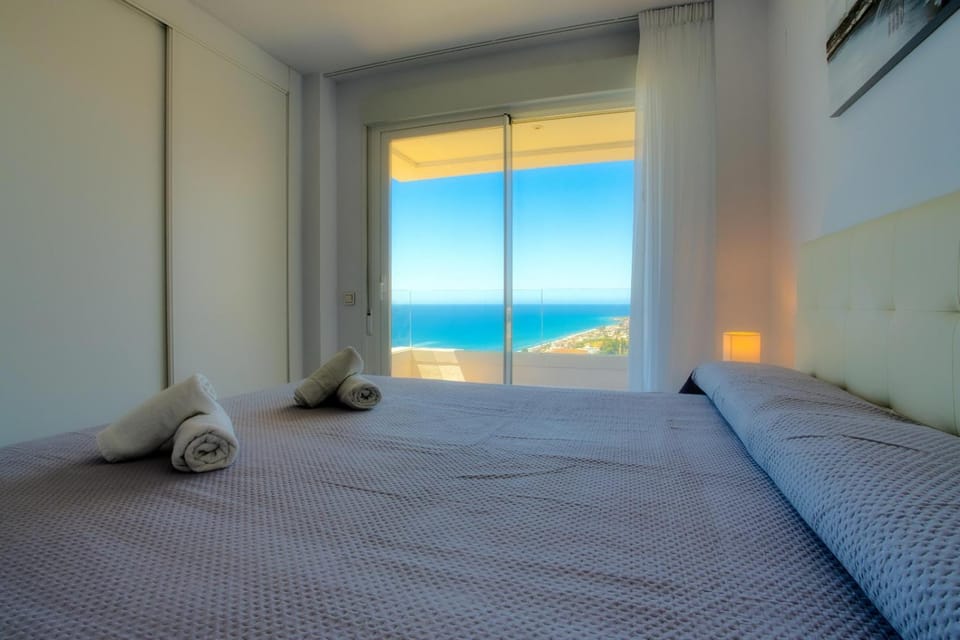 Panoramic Sea View Calaceite Apartment in Río de Torrox