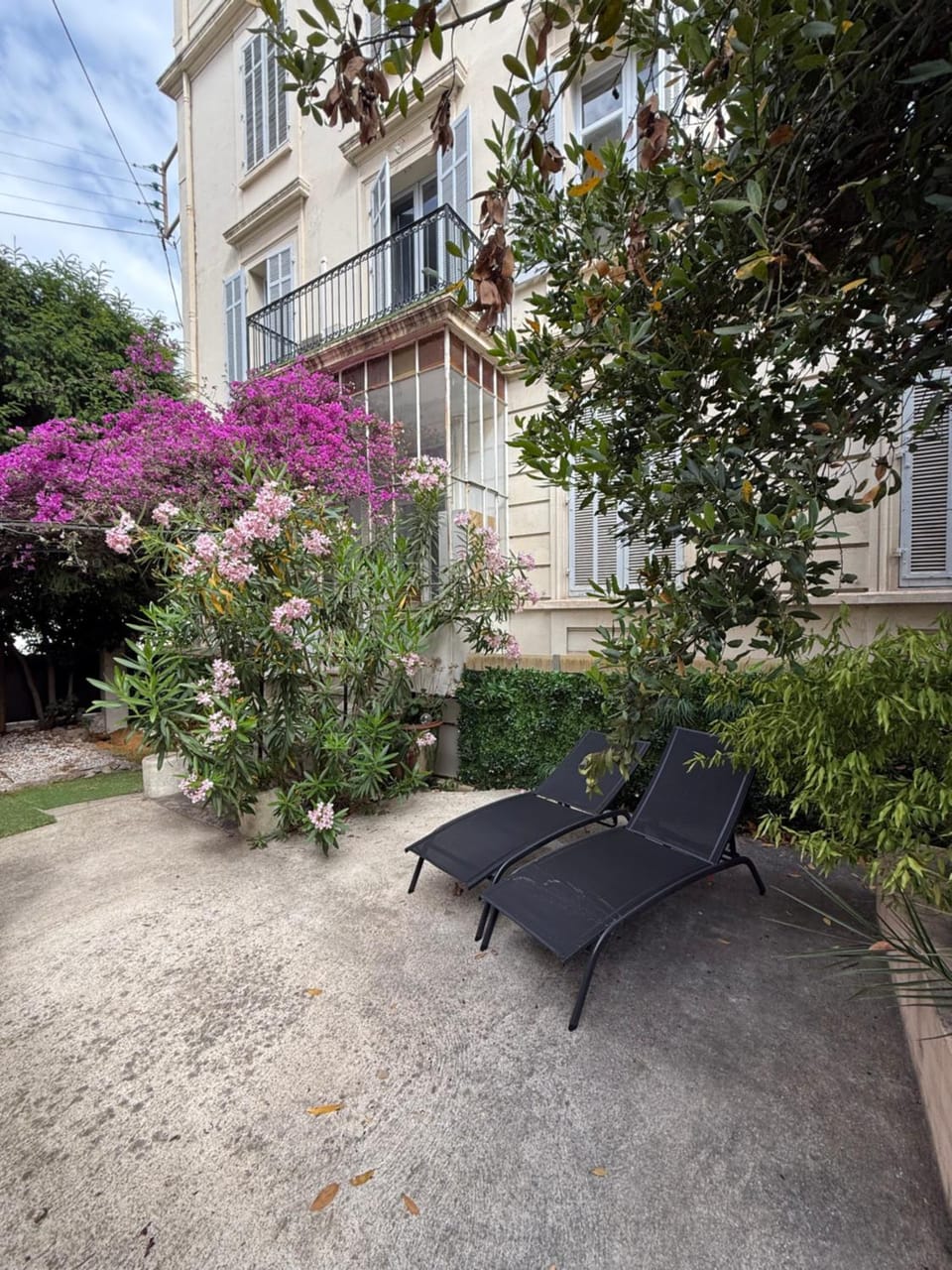 Sublime appartement luxe T3 incroyable Jardin Plein cœur Cannes Apartment in Cannes