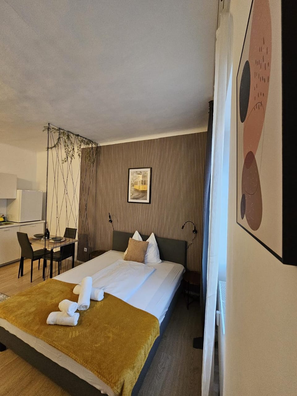 Bird Home Room 8 Apartment in Klagenfurt
