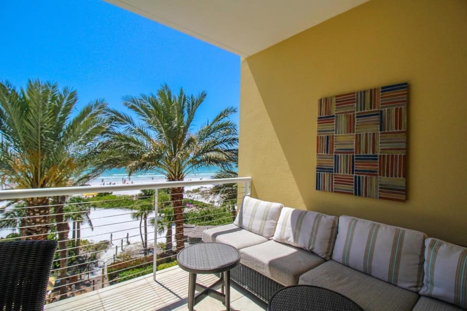 Patio, Day, View (from property/room), Balcony/Terrace, Seating area, Sea view