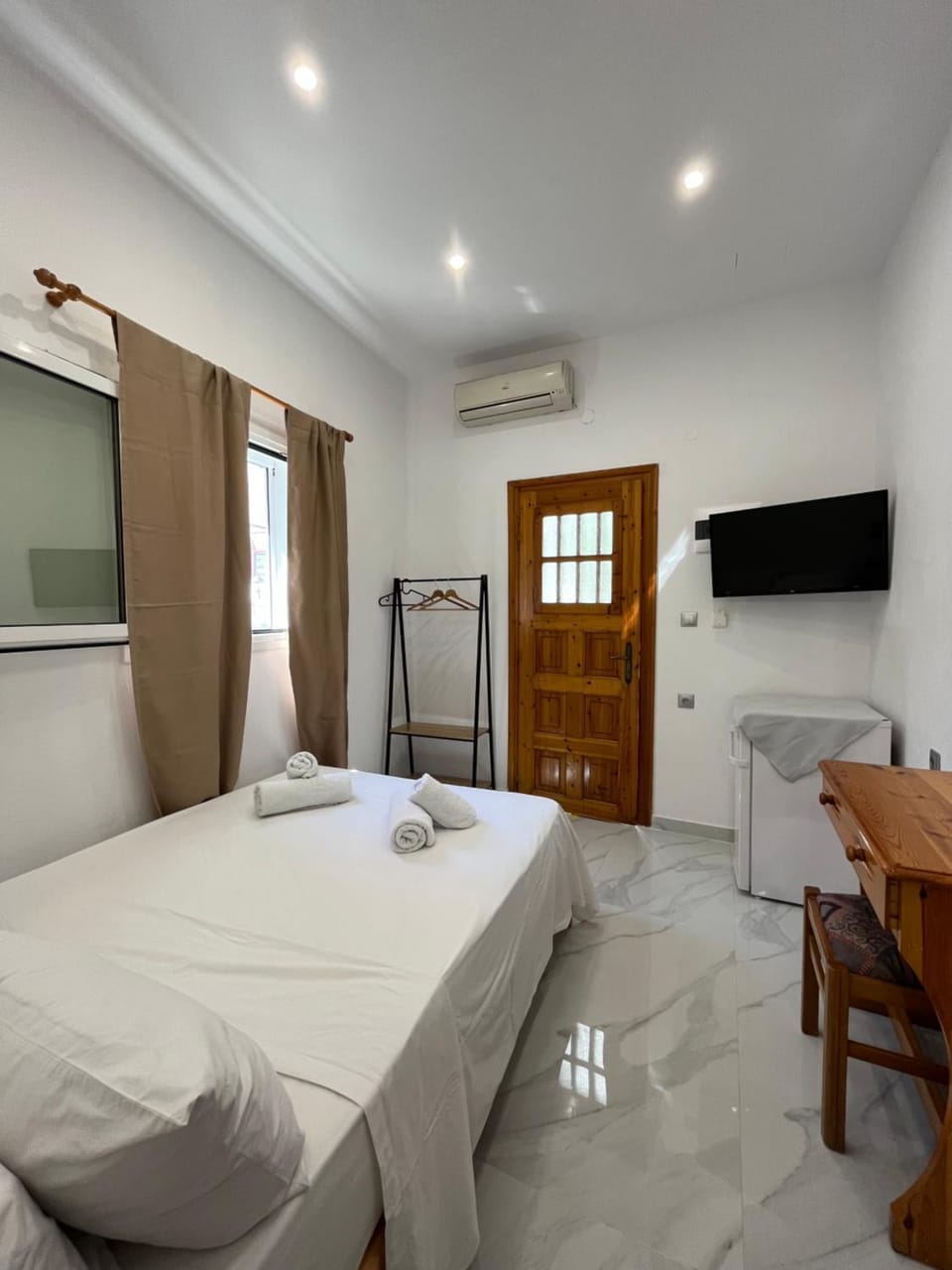 Ready Apartment in Skiathos