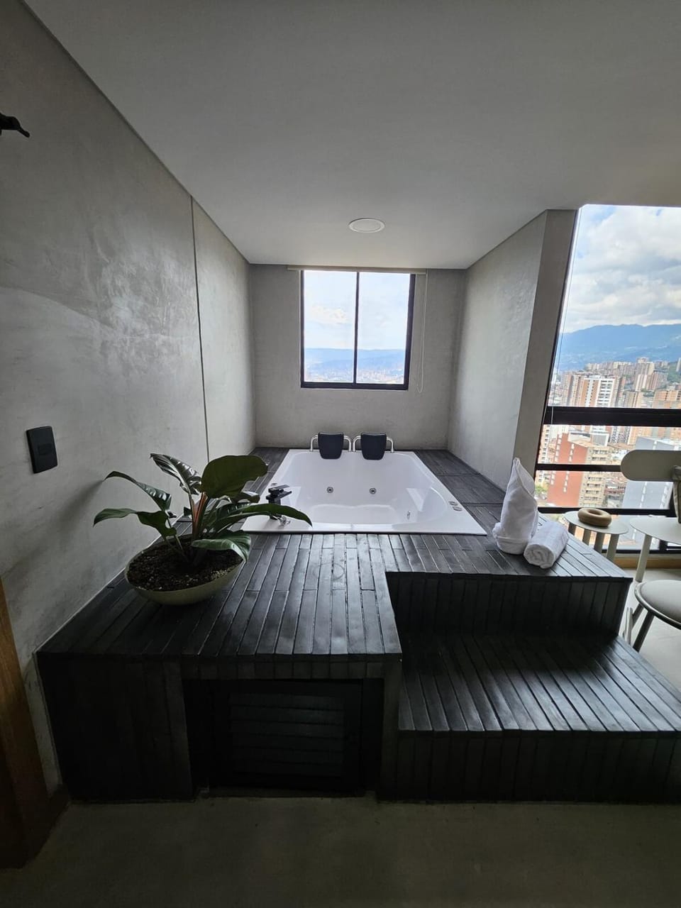 2404 Luxurious apartment with Jacuzzi Apartment in Sabaneta