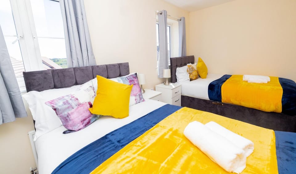 Bed, Bedroom