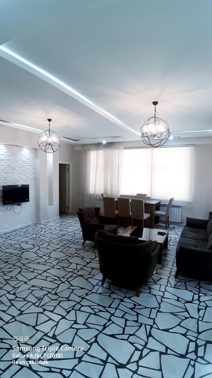 Apartment near the center House in Baku