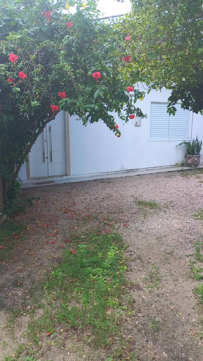 Casa Governador Celso Ramos, praia Caieira do Norte House in Florianopolis