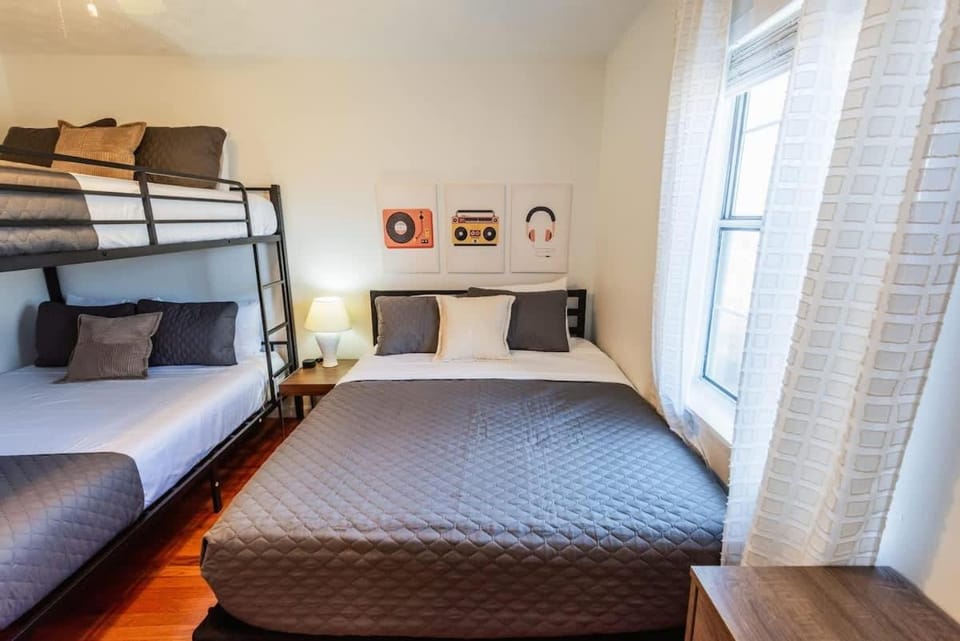 The Eastside 2BR Near 5Points House in East Nashville