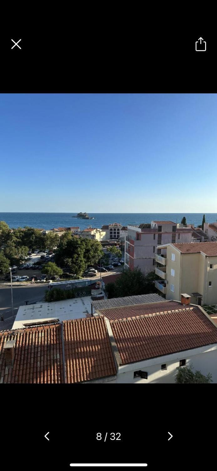 Njaro Del Mar 18 Apartment in Budva Municipality