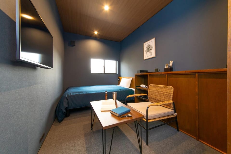 Bed, Photo of the whole room
