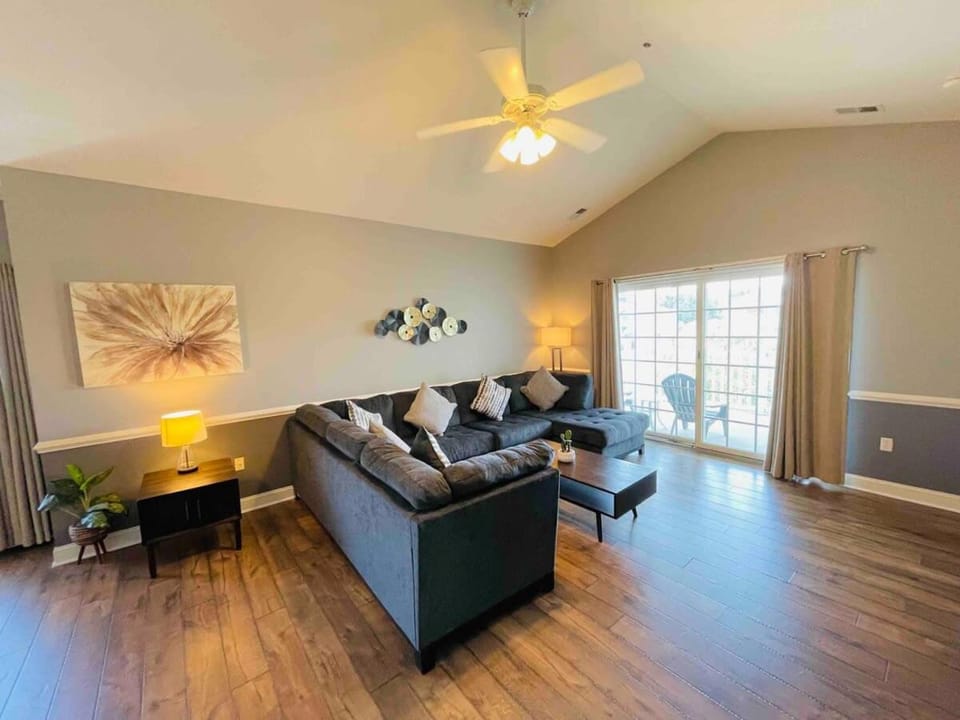 Spacious 3 bdrm condo at Magnolia Point MB House in Myrtle Beach