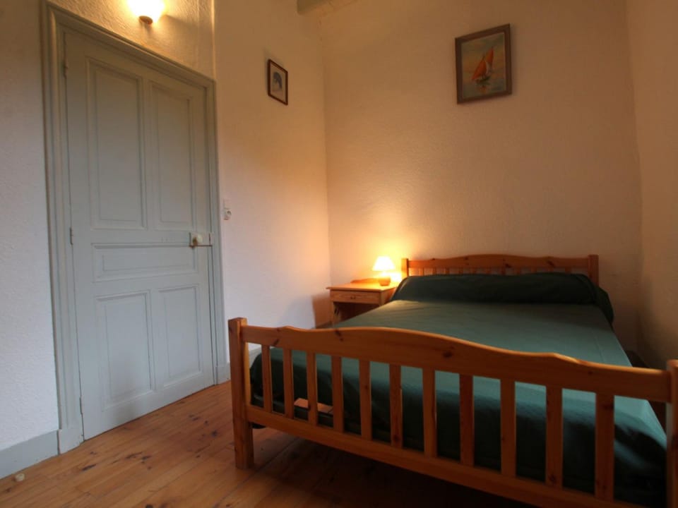 Gîte de charme 10 pers. à Saint-Vert - Nature préservée, 4 chambres, jardin clos - FR-1-582-307 House in Auvergne-Rhône-Alpes