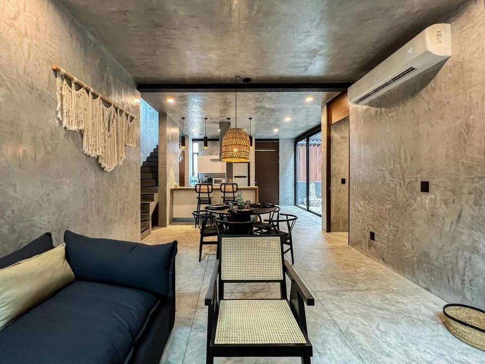 Living room, Dining area