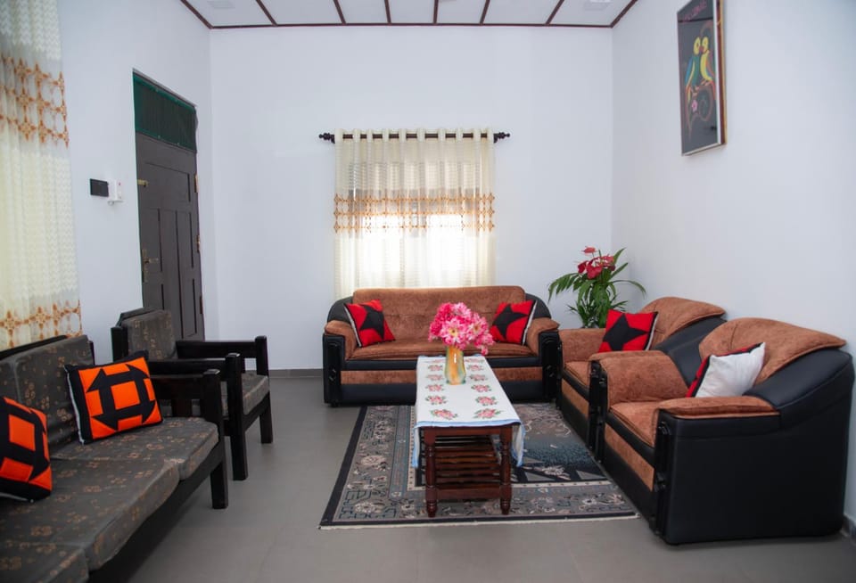 Star Palace - Balapitiya Bed and Breakfast in Southern Province