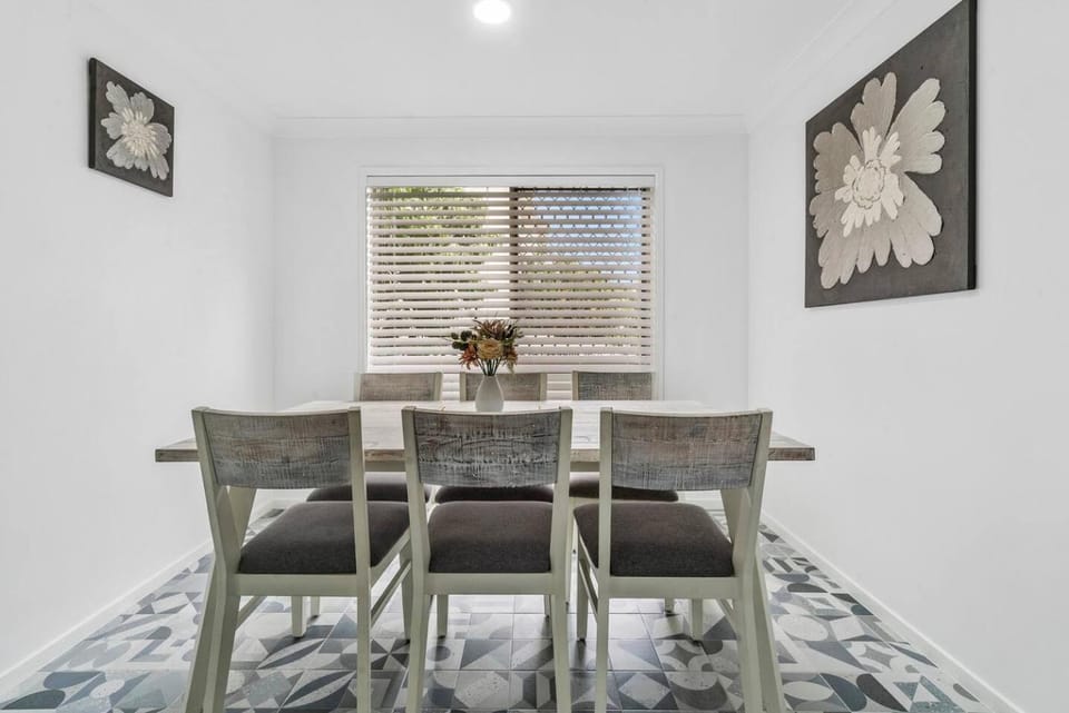 Other, Dining area