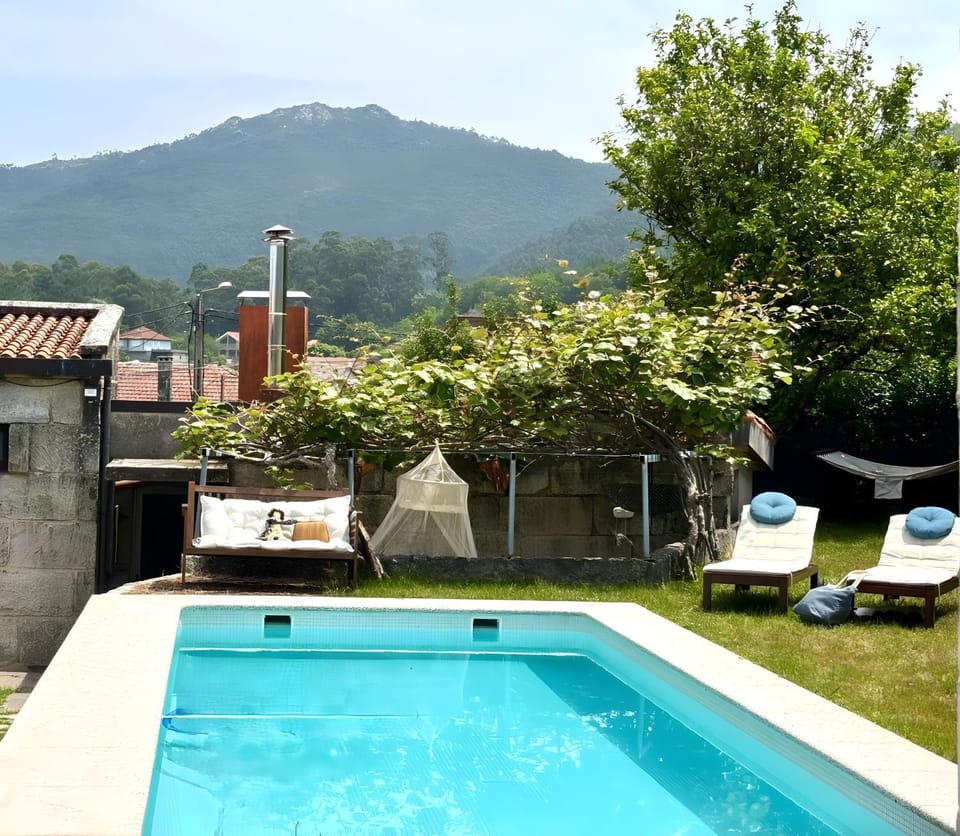 Spring, Day, Natural landscape, Garden, Garden view, Mountain view, Pool view, Swimming pool, sunbed