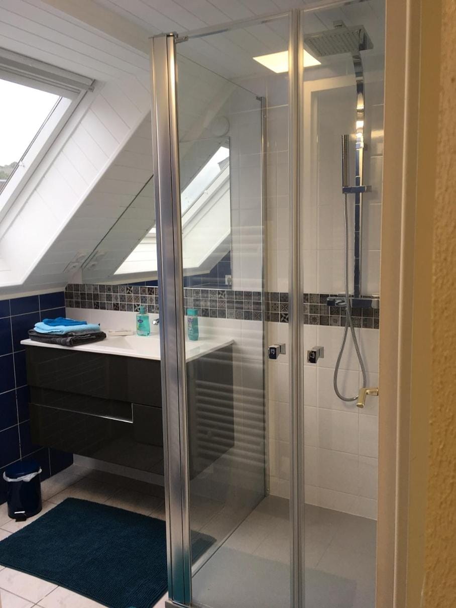Shower, Bathroom