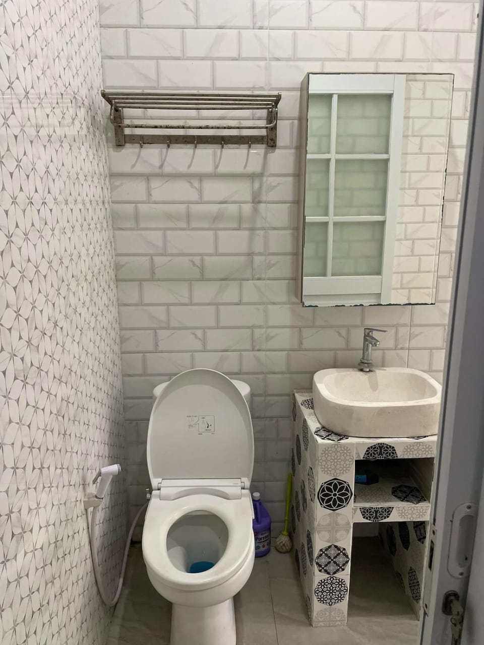 Toilet, Bathroom