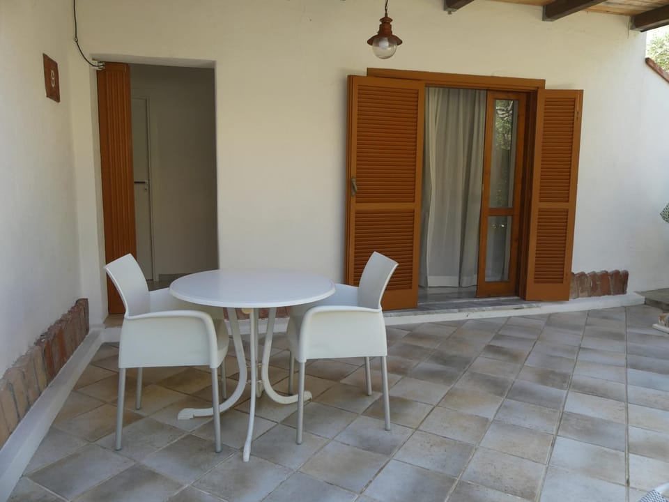 Le Roccette Mare Beach Hotel & Restaurant Apartment hotel in Tropea