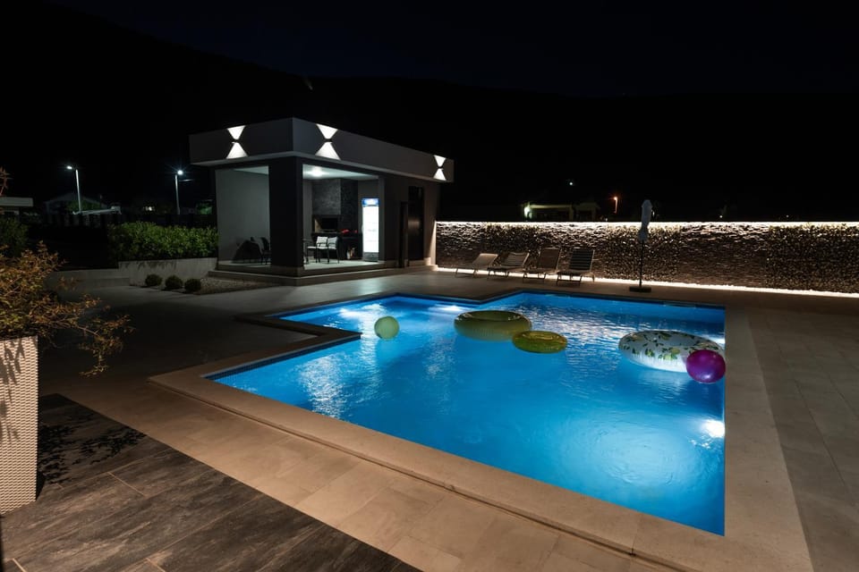 Villa TORO Velvet Villa in Federation of Bosnia and Herzegovina