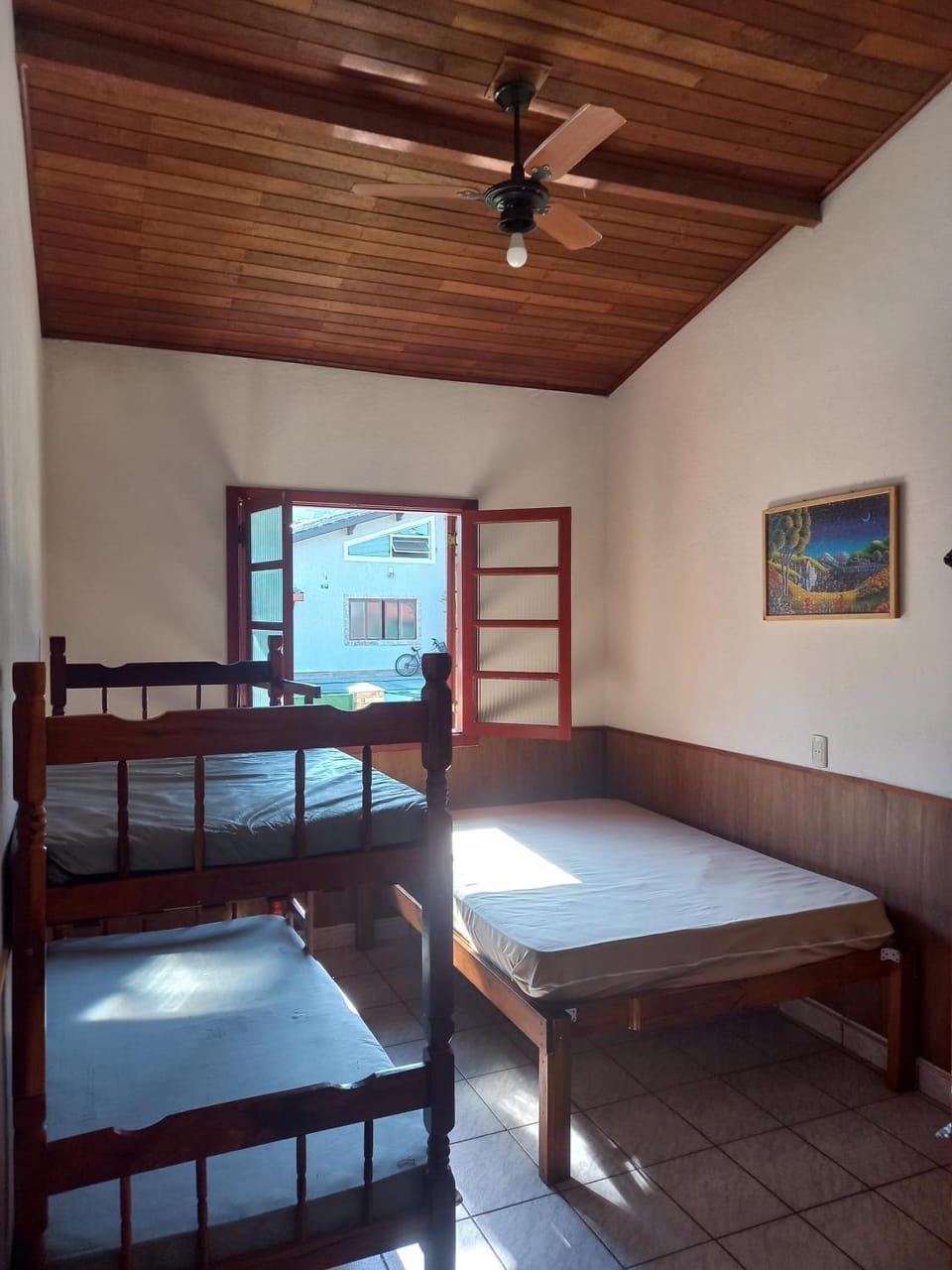 Property building, Bed, Bedroom, bunk bed