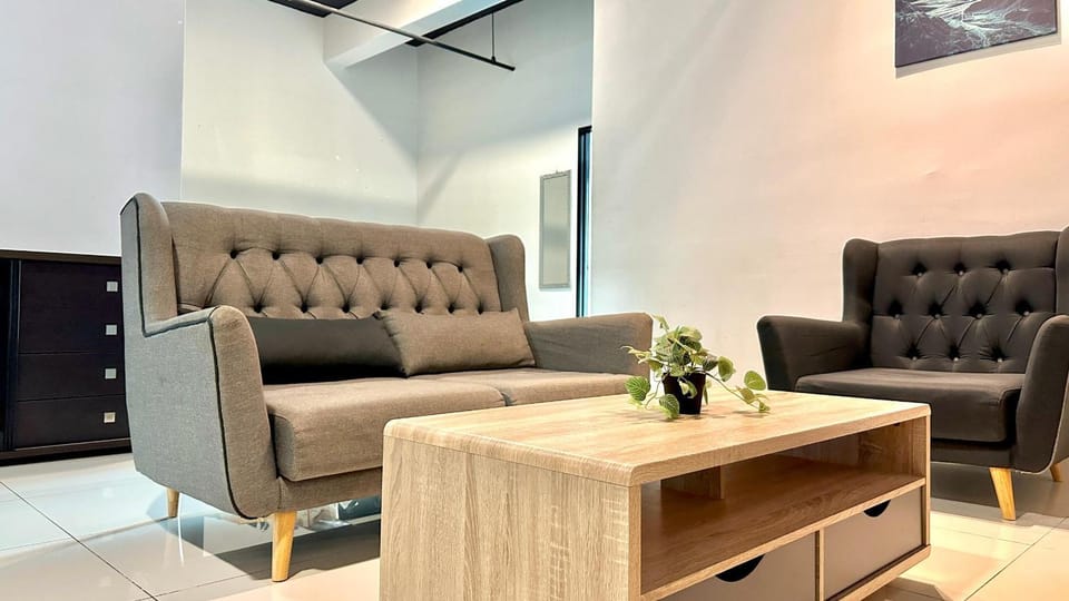 2BR Lively City View Family Suite#Airport Apartment in Bayan Lepas