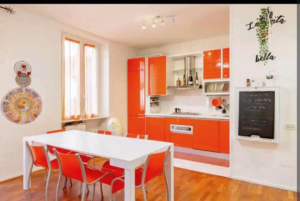 A quiet and loving gem in the center of Milan Apartment in Milan