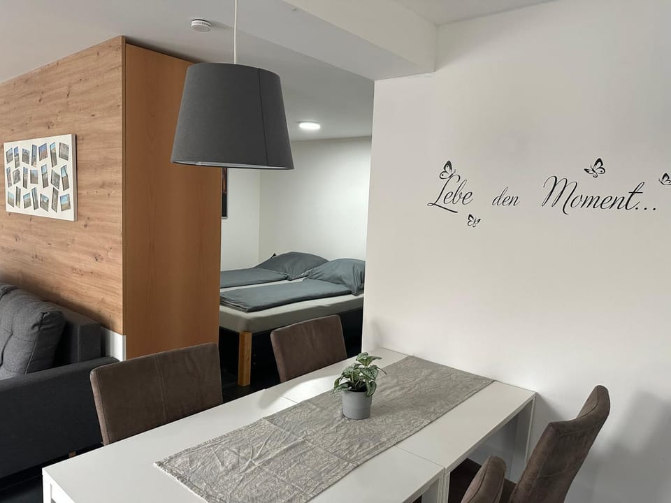 Bed, Seating area, Dining area, Bedroom