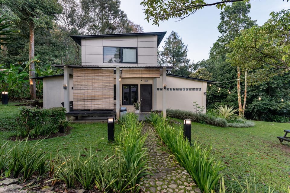Property building, Garden