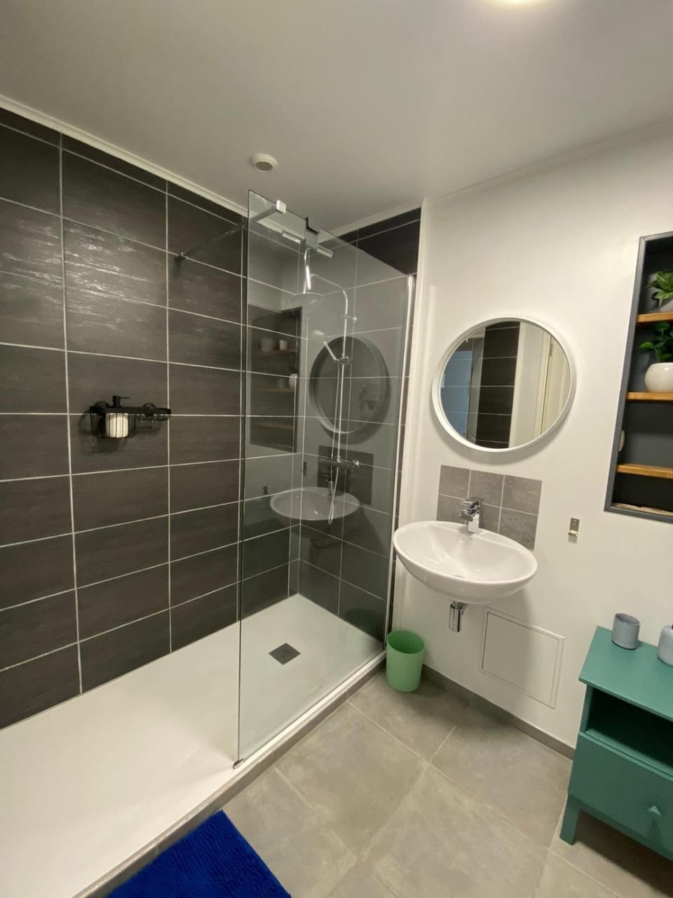 Shower, Bathroom