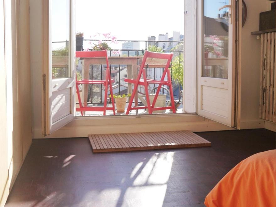 Lumineux, calme, charme villageois à 2mn du métro parisien Apartment in Vanves