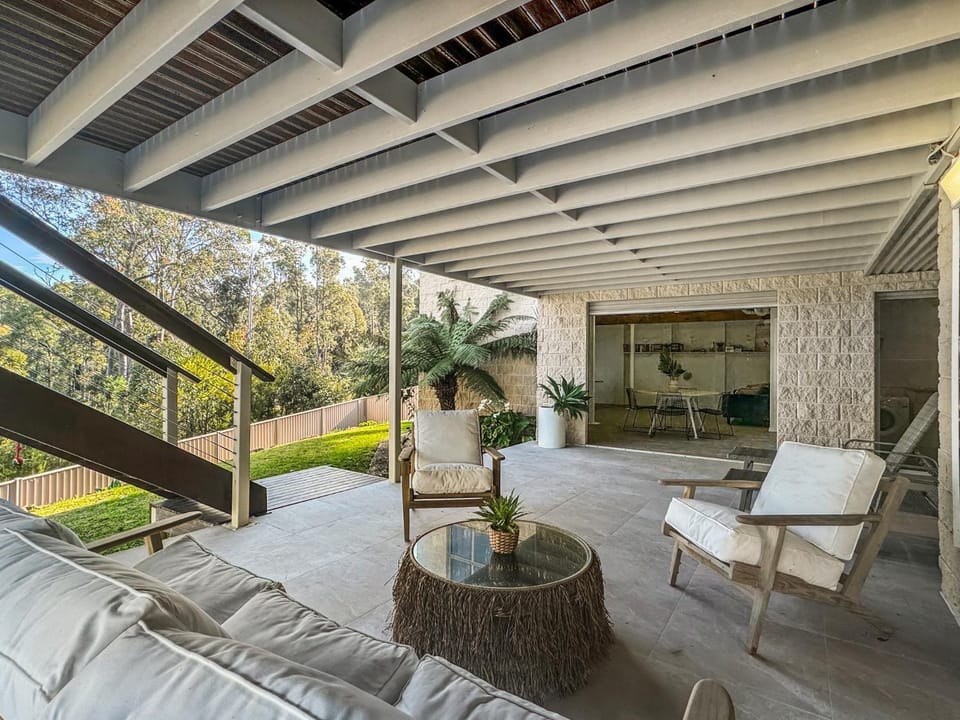 Serene Luxury Retreat on Malua Bay House in Malua Bay
