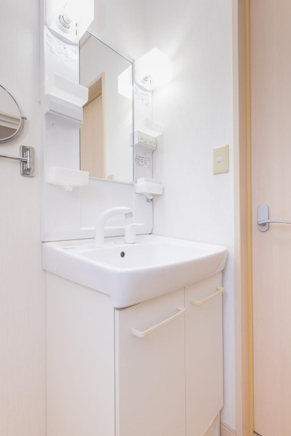 ｾ-ﾇeast Apartment in Japan
