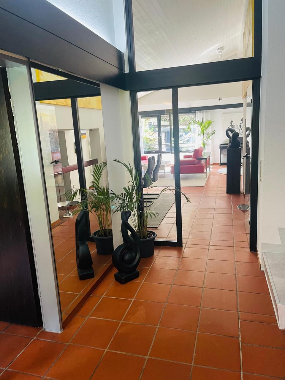 Modernes, großes Haus, 6Pers, Garten, Parkplatz, nahe Düsseldorf ideal für Familien & Gruppen House in Hilden