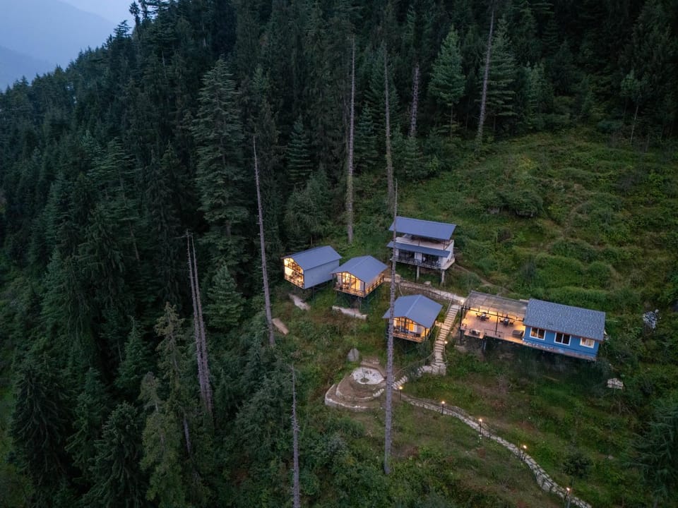 Property building, Natural landscape