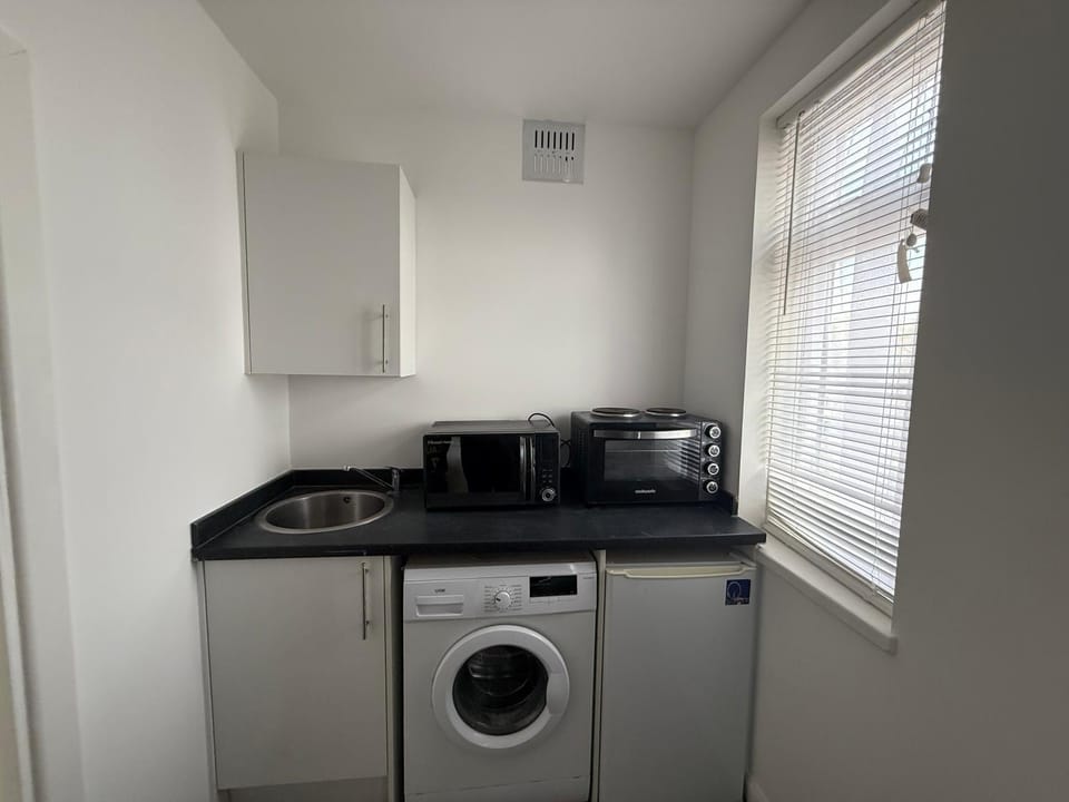 Comfy Studio Flat Bed and Breakfast in Ilford