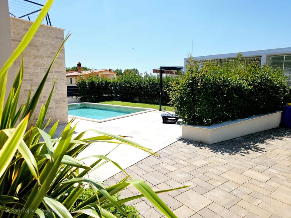 Villa Green s bazenom Villa in Medulin