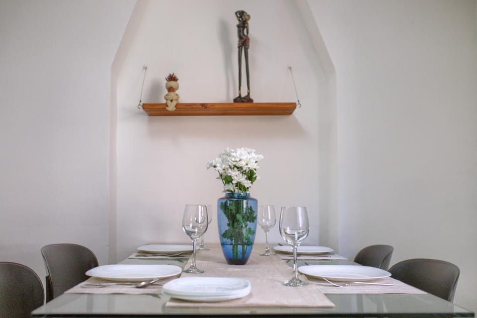 Decorative detail, Dining area